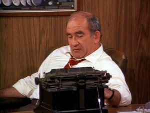 lou grant.jpg