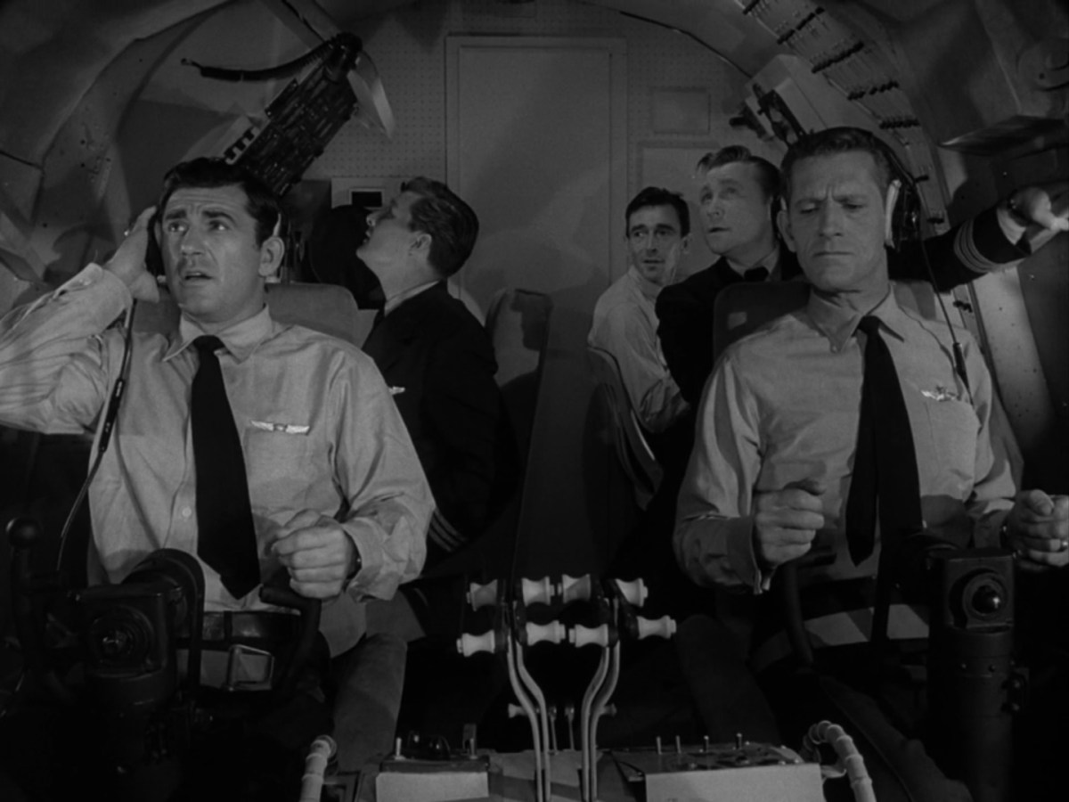 Twilight Zone – The Odyssey of Flight&nbsp;33