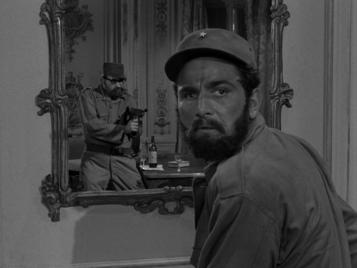 Twilight Zone – The&nbsp;Mirror