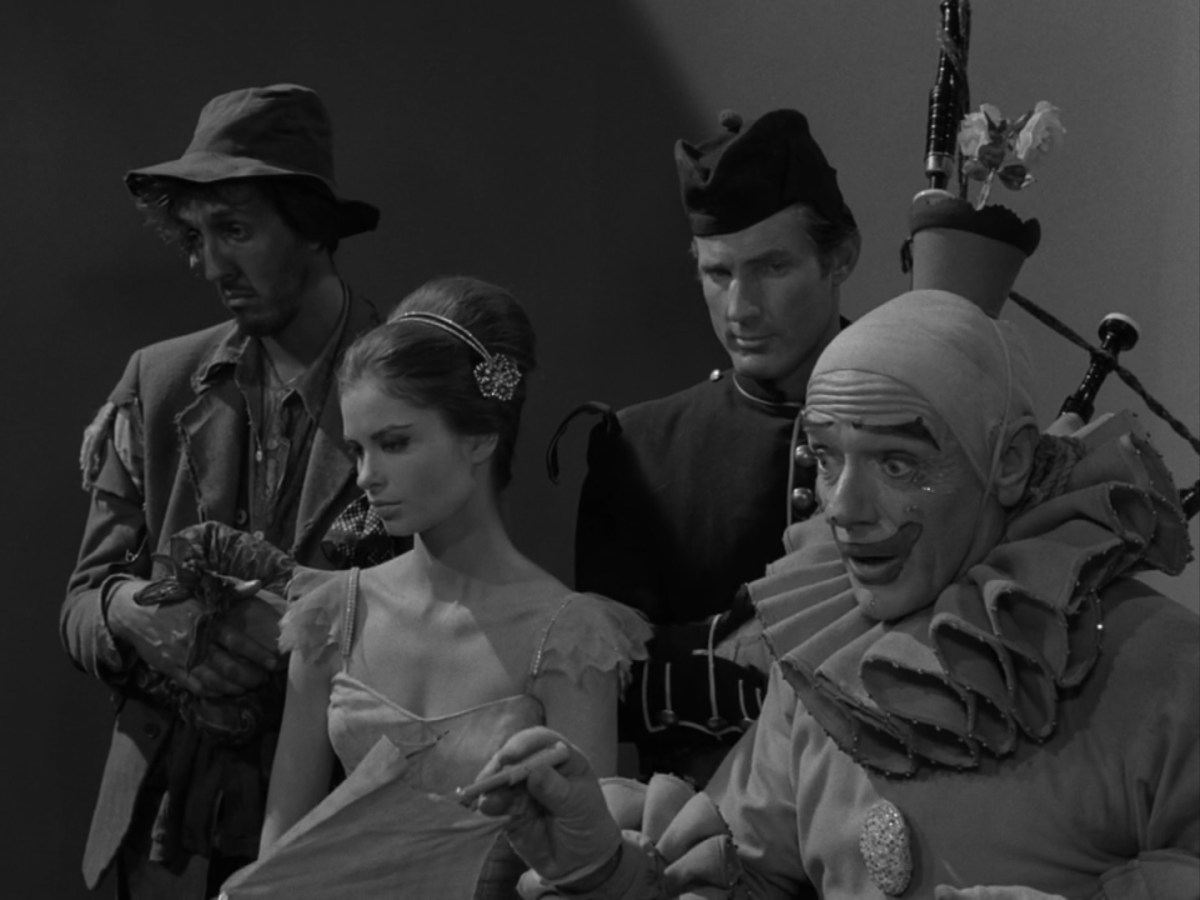 Twilight Zone – Five Characters In Search Of An&nbsp;Exit